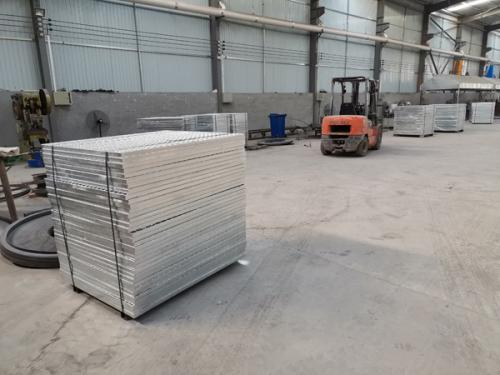 生產(chǎn)車(chē)間