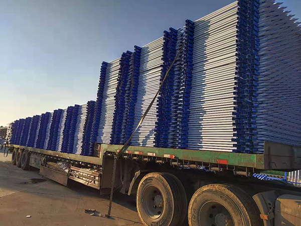 發(fā)貨現(xiàn)場(chǎng)